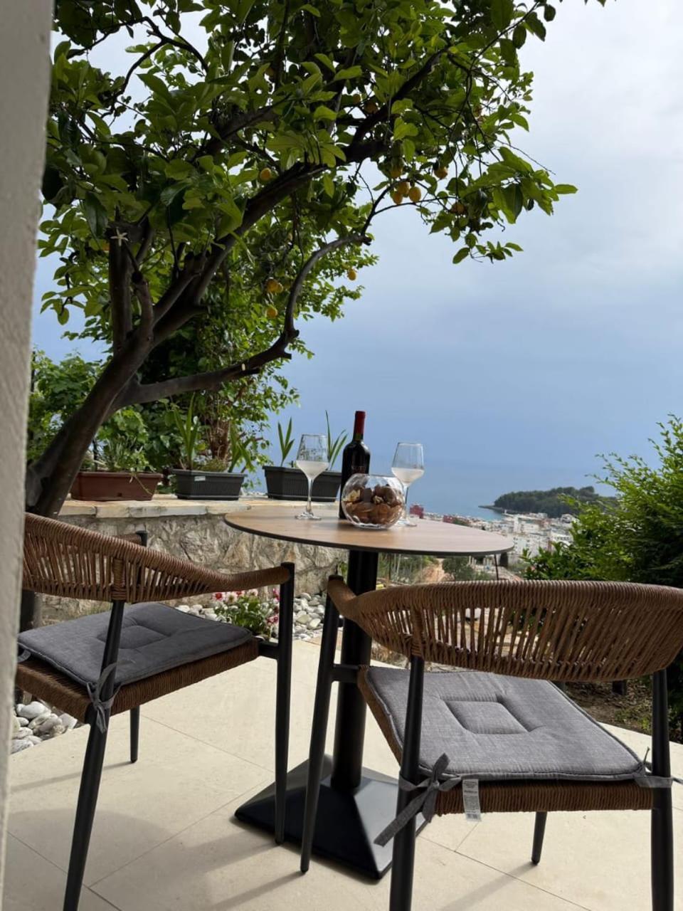 Escape Rooms Himare Exterior photo